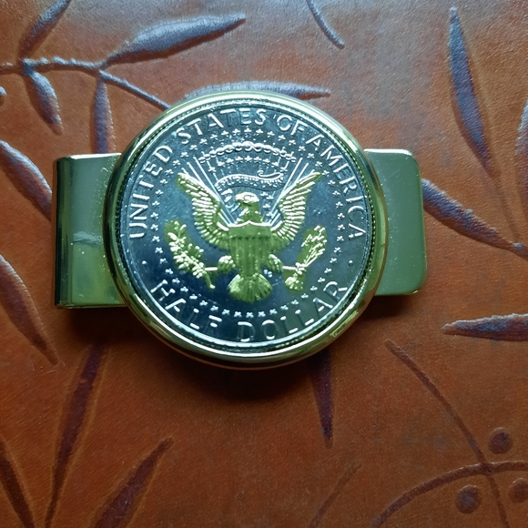 Collectors "JFK" U.S. Half Dollar Money Clip NWT - Picture 9 of 15